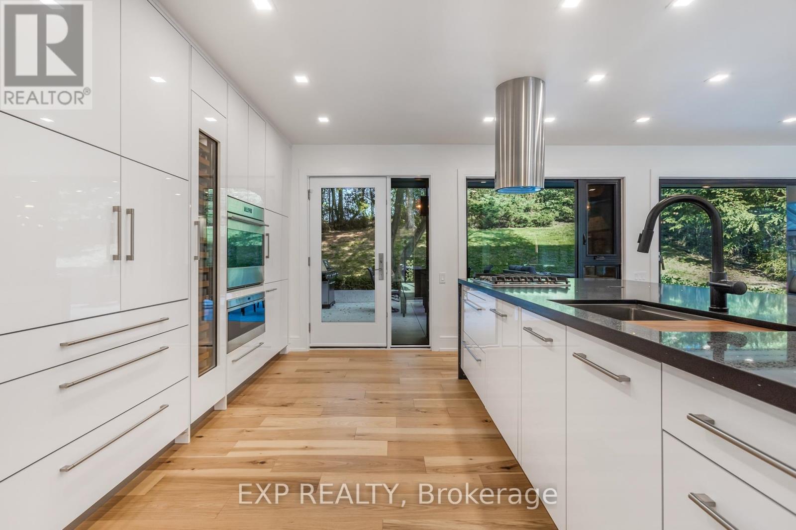 Photo 11 of 75 Reding Road, Hamilton ON