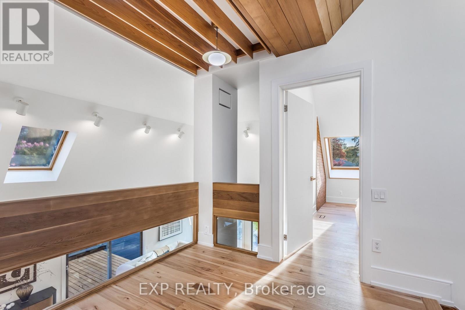 Photo 13 of 75 Reding Road, Hamilton ON