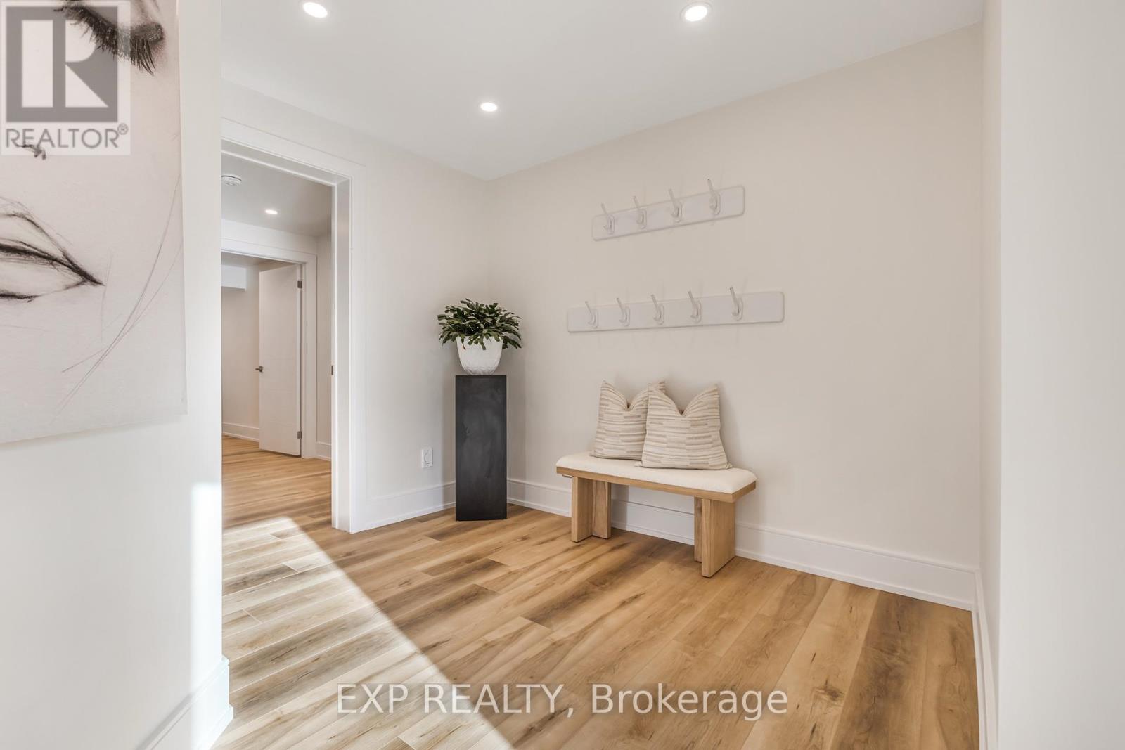 Photo 28 of 75 Reding Road, Hamilton ON