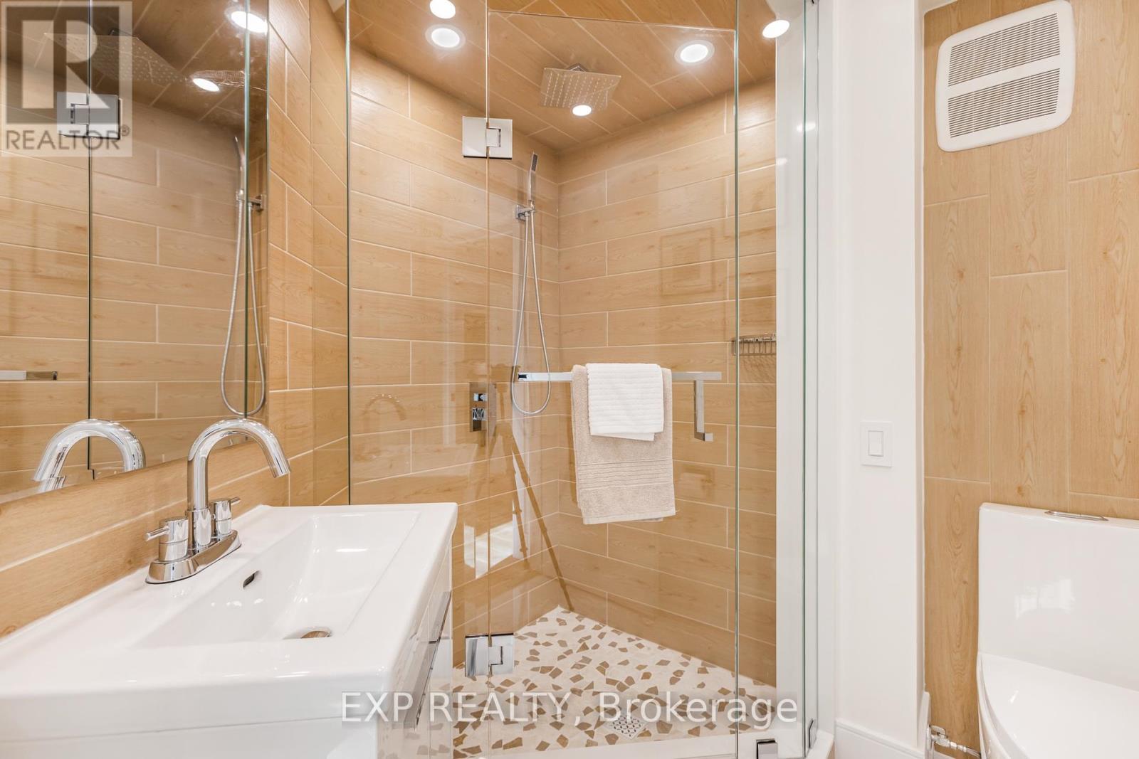 Photo 29 of 75 Reding Road, Hamilton ON