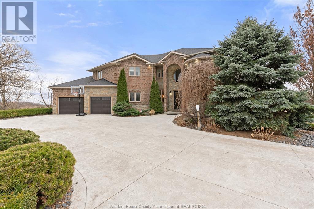 Photo 3 of 115 Road 4, Kingsville ON