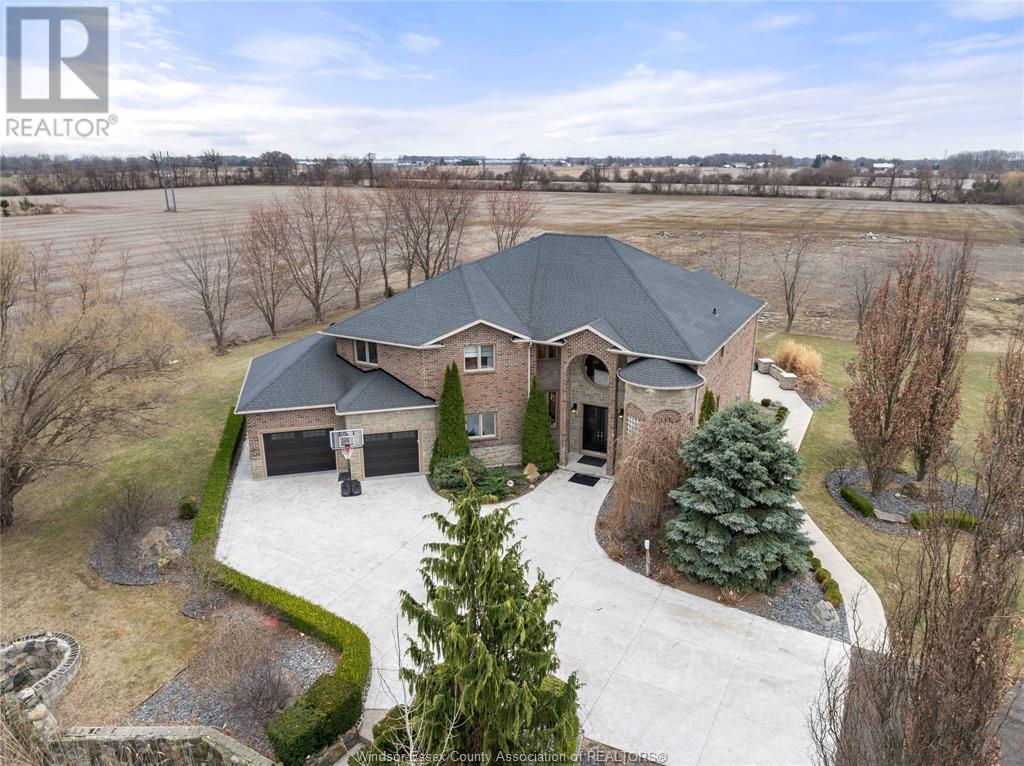 Photo 8 of 115 Road 4, Kingsville ON