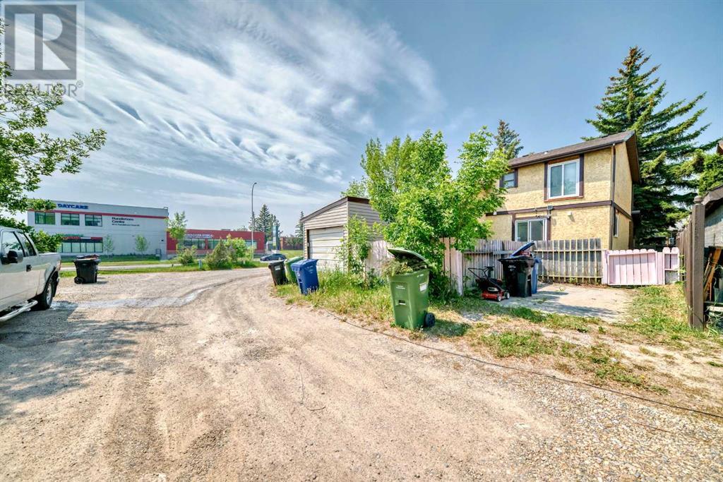 442 TEMPLEVIEW DRIVE NE - Image 23