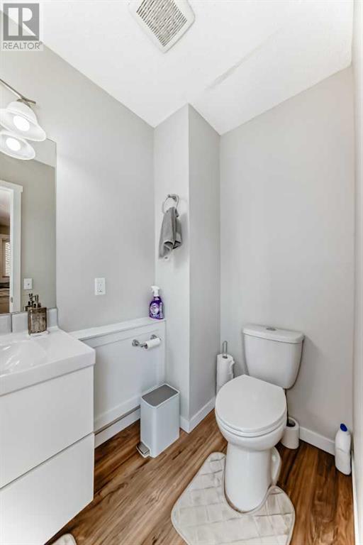 442 TEMPLEVIEW DRIVE NE - Image 11
