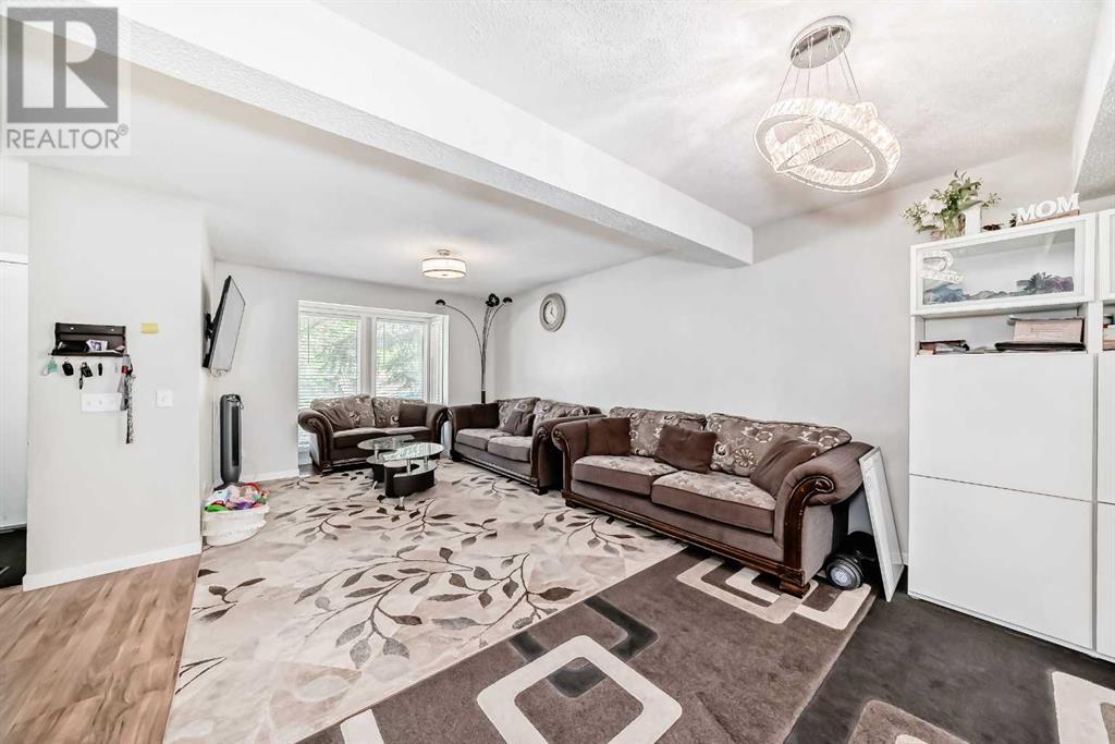 442 TEMPLEVIEW DRIVE NE - Image 7
