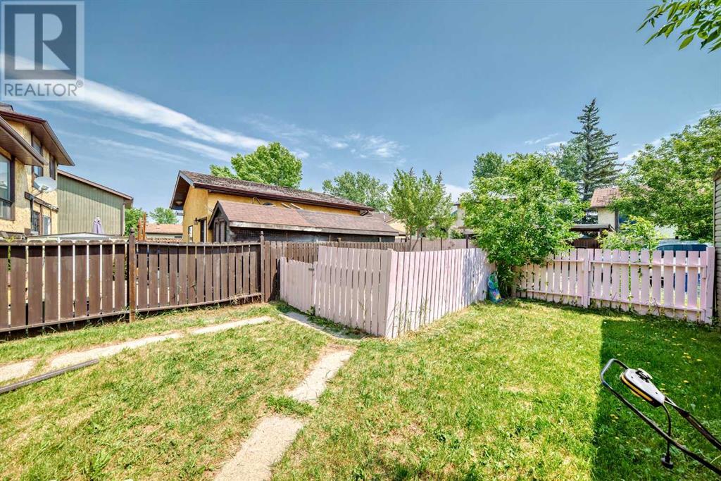 442 TEMPLEVIEW DRIVE NE - Image 27