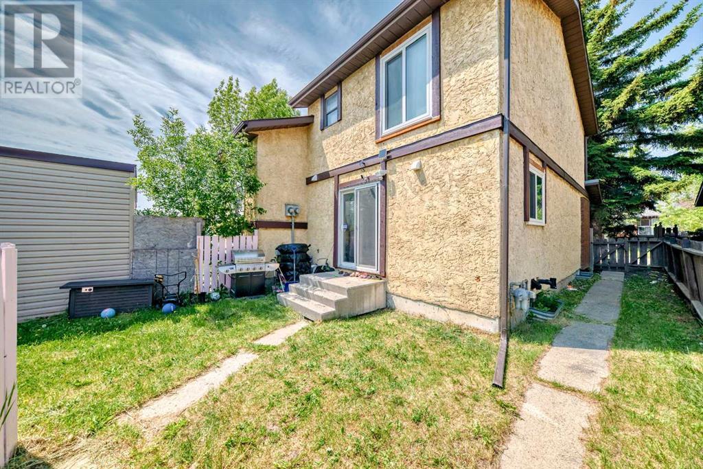 442 TEMPLEVIEW DRIVE NE - Image 25