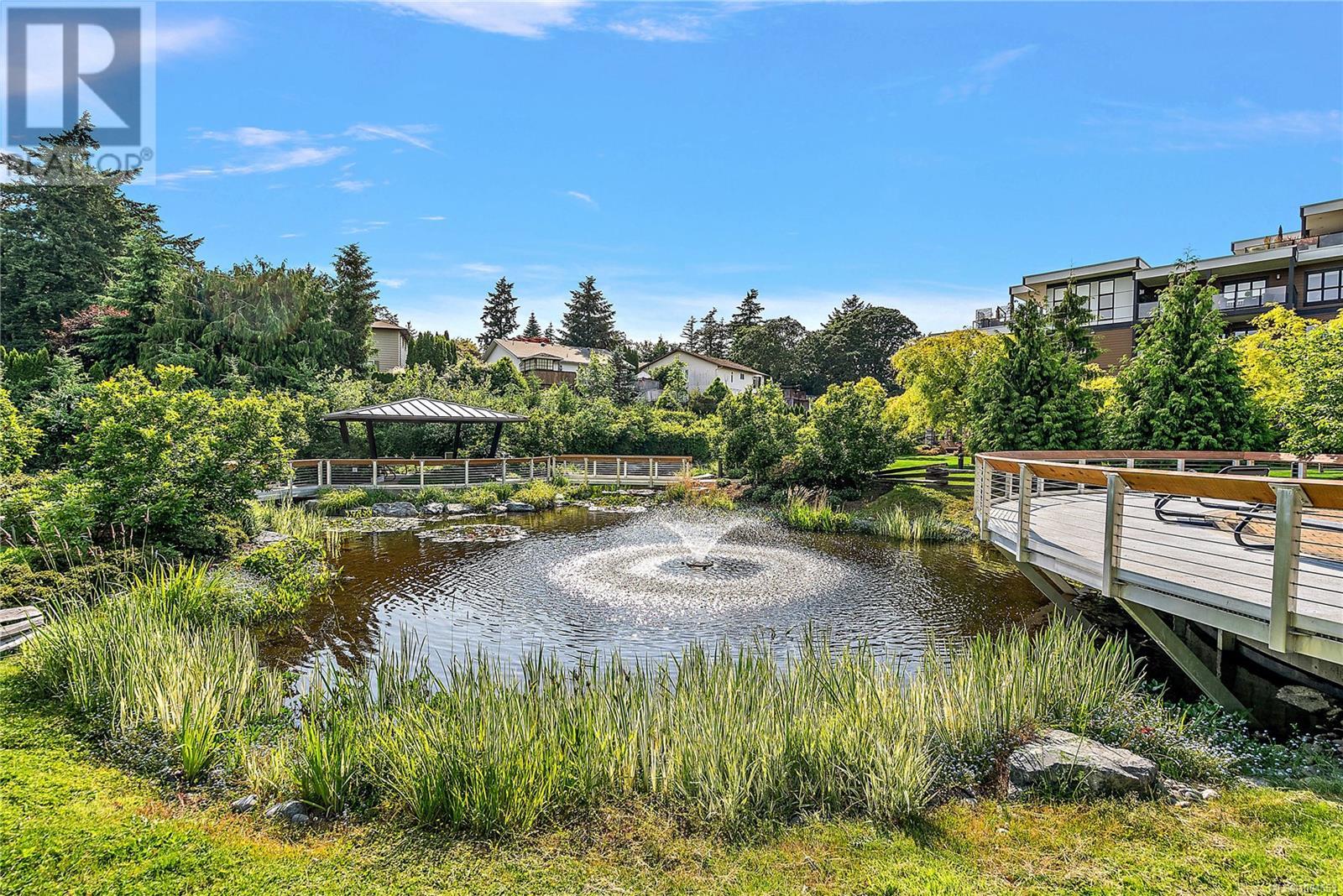 Single Family House for Sale in   Travino Lane Saanich 