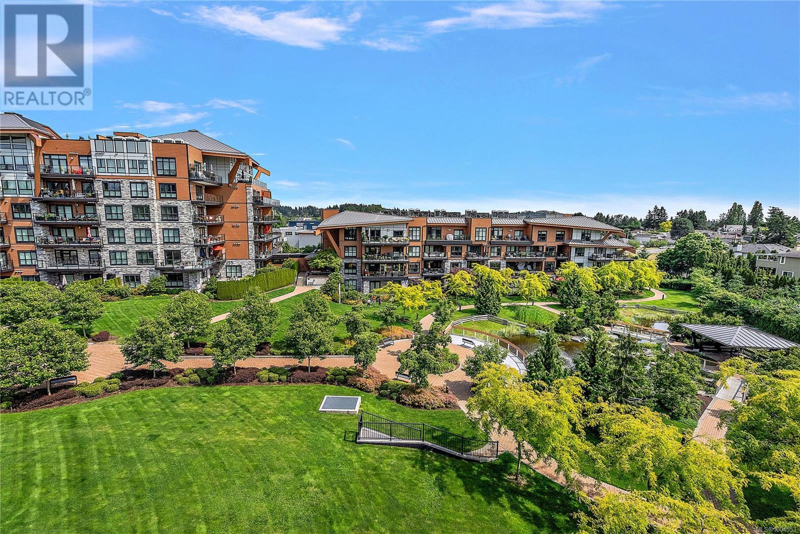Single Family House for Sale in   Travino Lane Saanich 