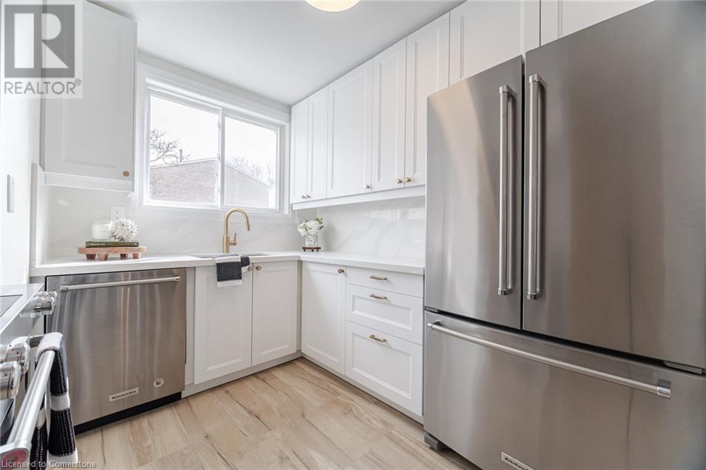Photo 13 of 120 Quigley Road Unit 19, Hamilton ON