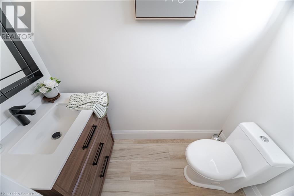 Photo 19 of 120 Quigley Road Unit 19, Hamilton ON