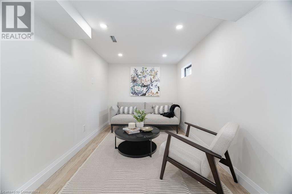 Photo 32 of 120 Quigley Road Unit 19, Hamilton ON