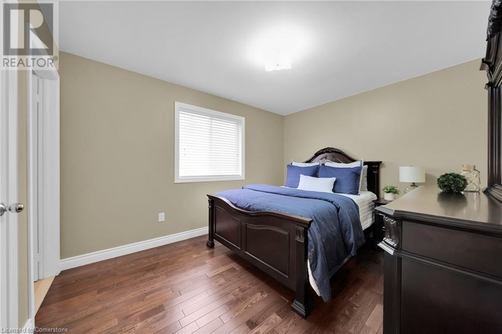 Photo 33 of 28 Ranchero Drive, Brampton ON