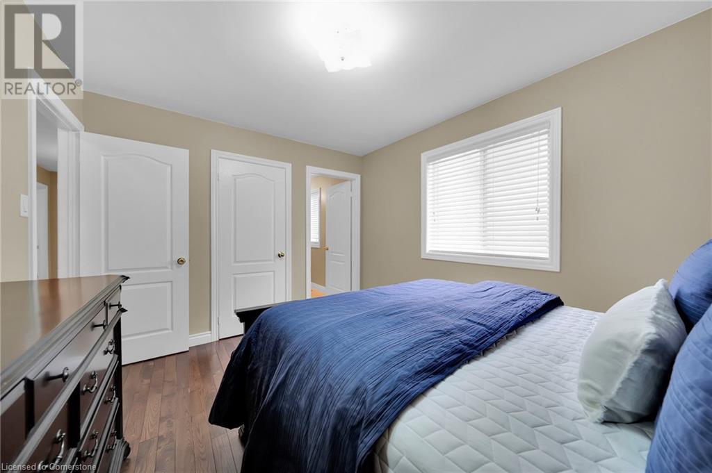 Photo 19 of 28 Ranchero Drive, Brampton ON