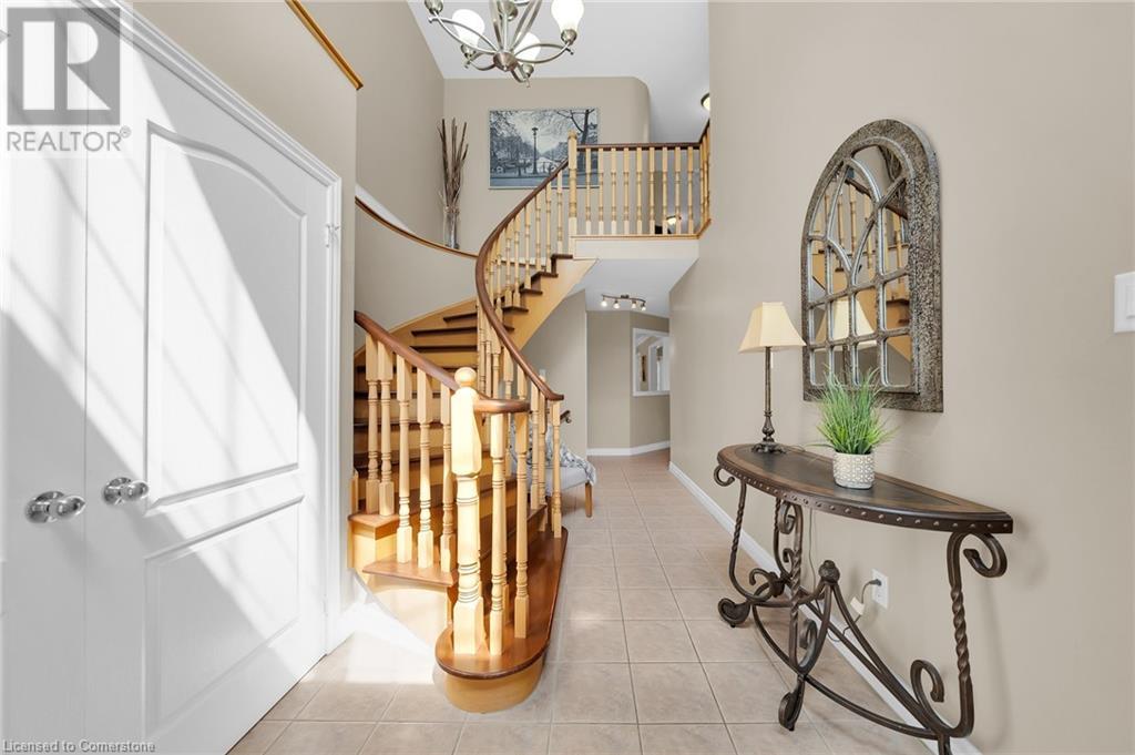 Photo 17 of 28 Ranchero Drive, Brampton ON