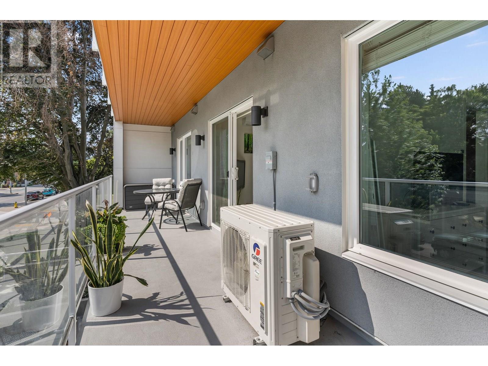 Photo 10 of 880 Saucier Avenue Unit 207, Kelowna BC
