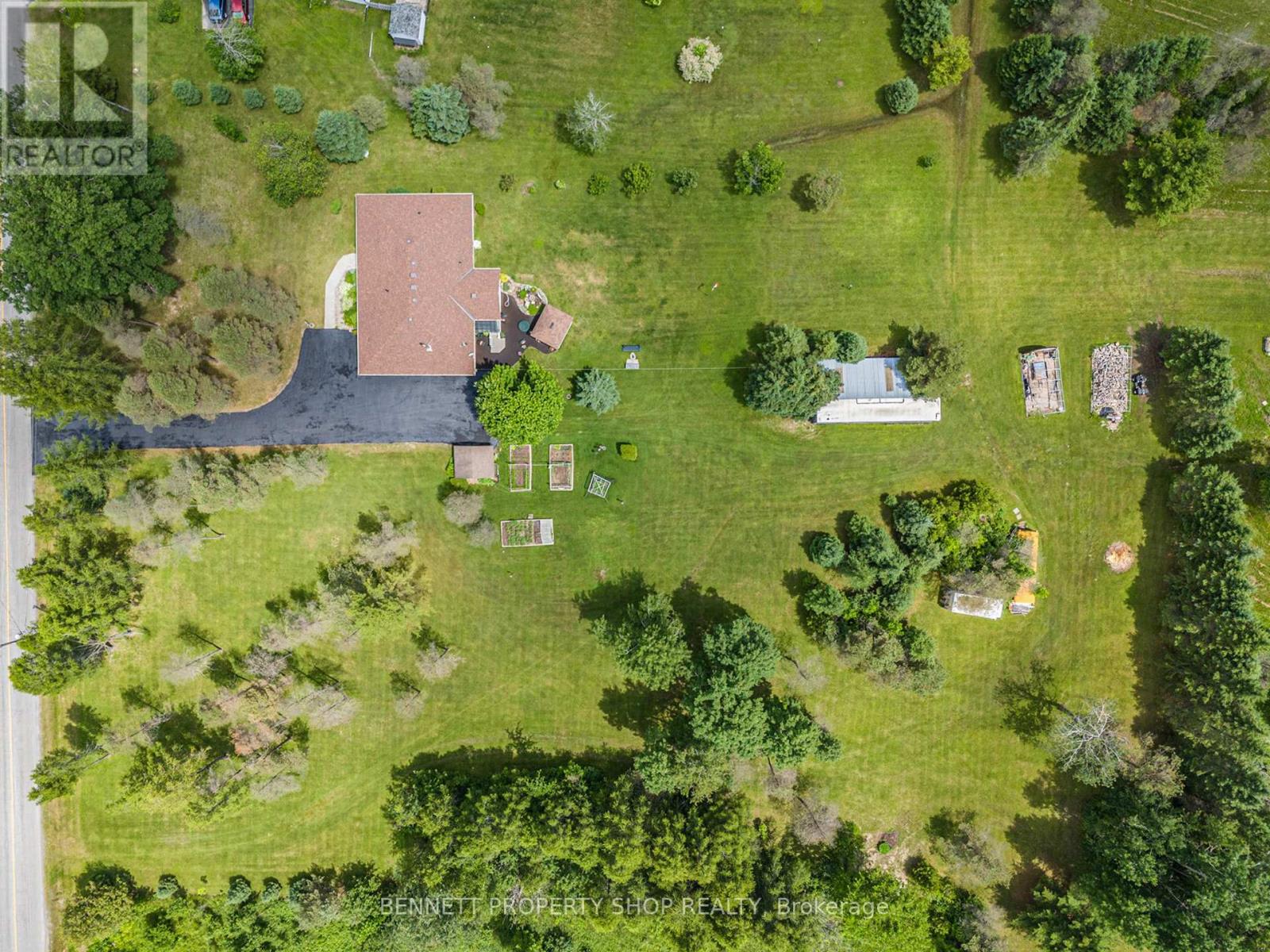 Photo 32 of 375 Ferguson Tetlock Road, Montague ON