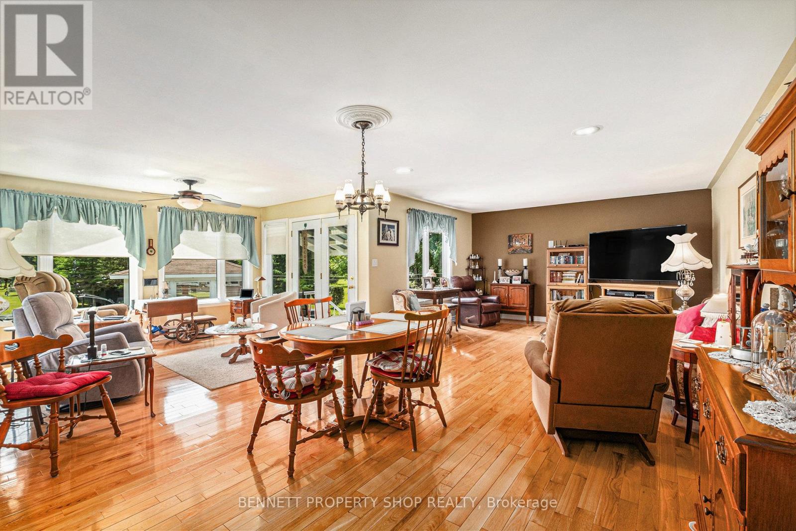 Photo 7 of 375 Ferguson Tetlock Road, Montague ON