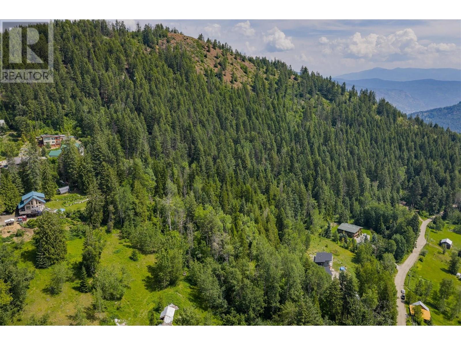 Parcel A COLUMBIA-KOOTENAY Road, Rossland