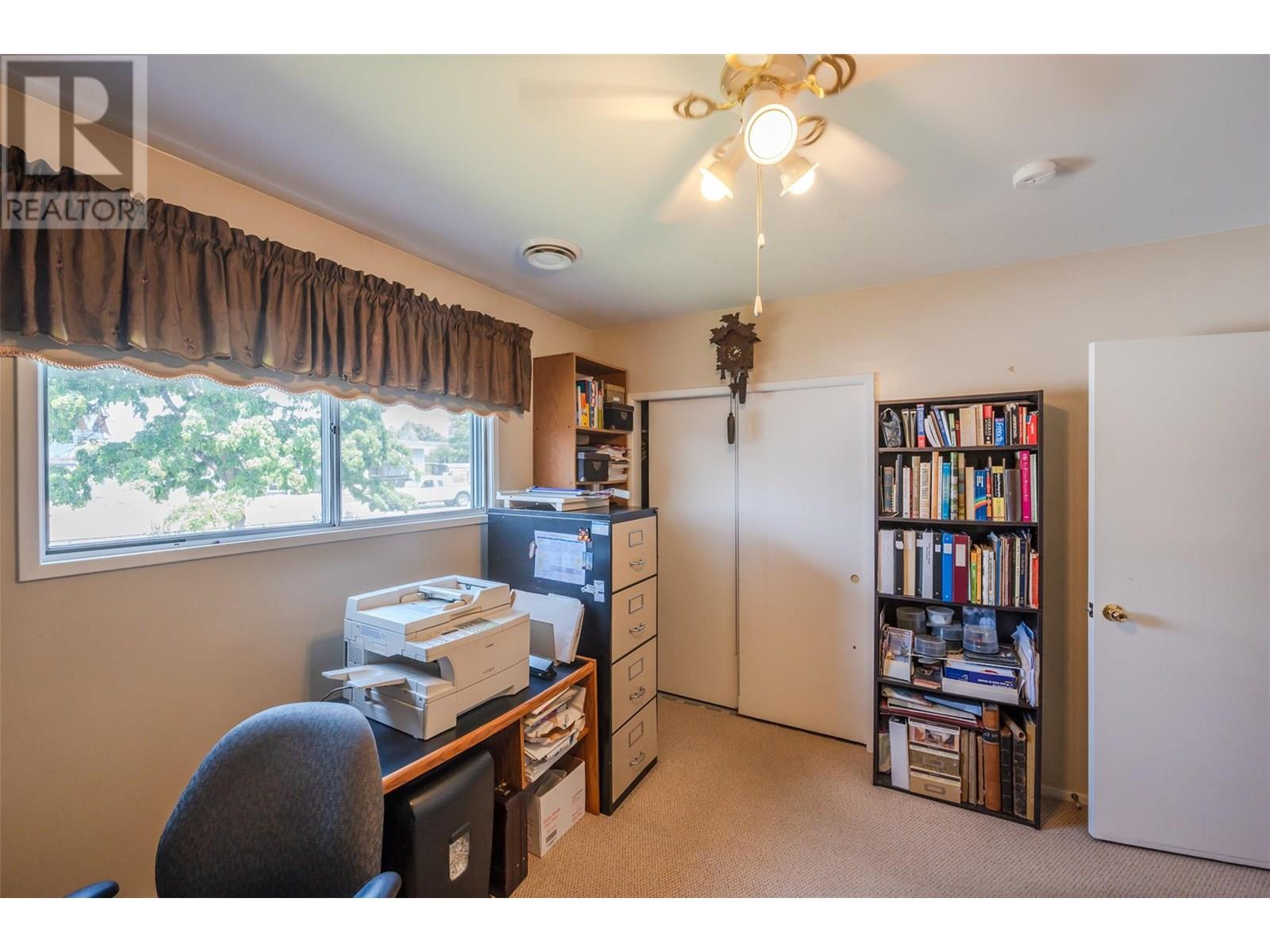 238 Huth Avenue, Penticton