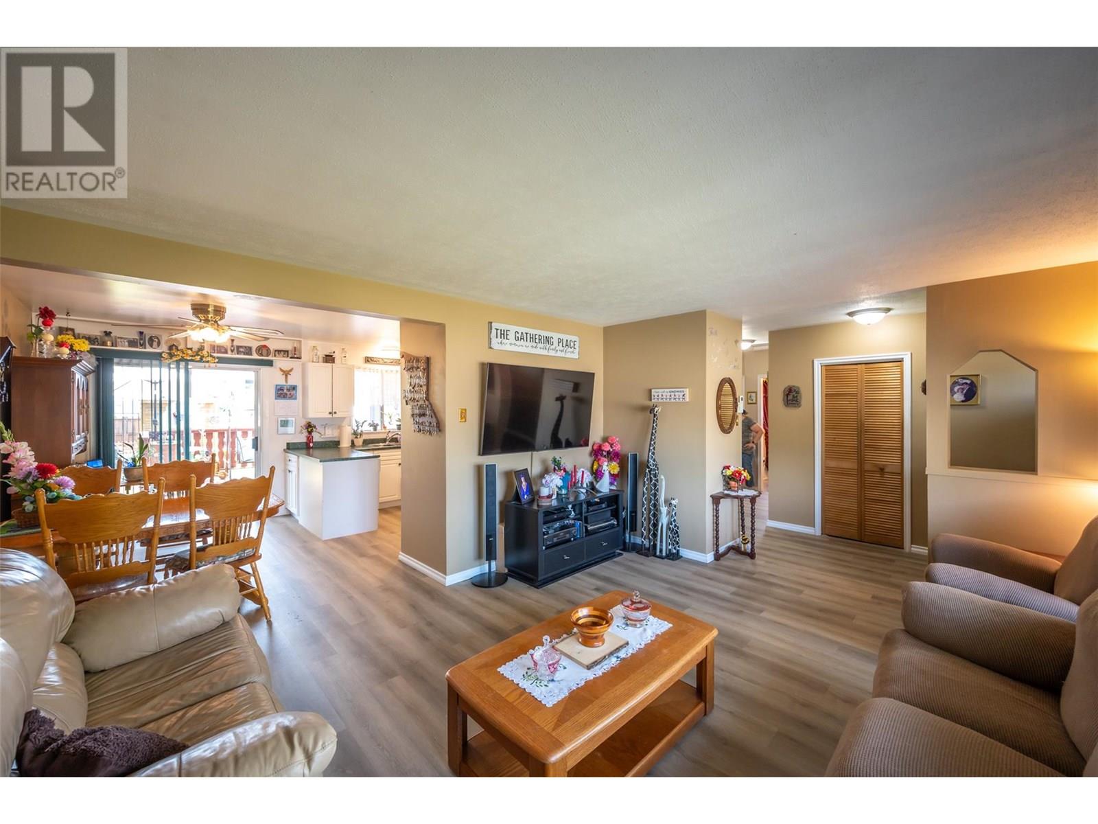 238 Huth Avenue, Penticton