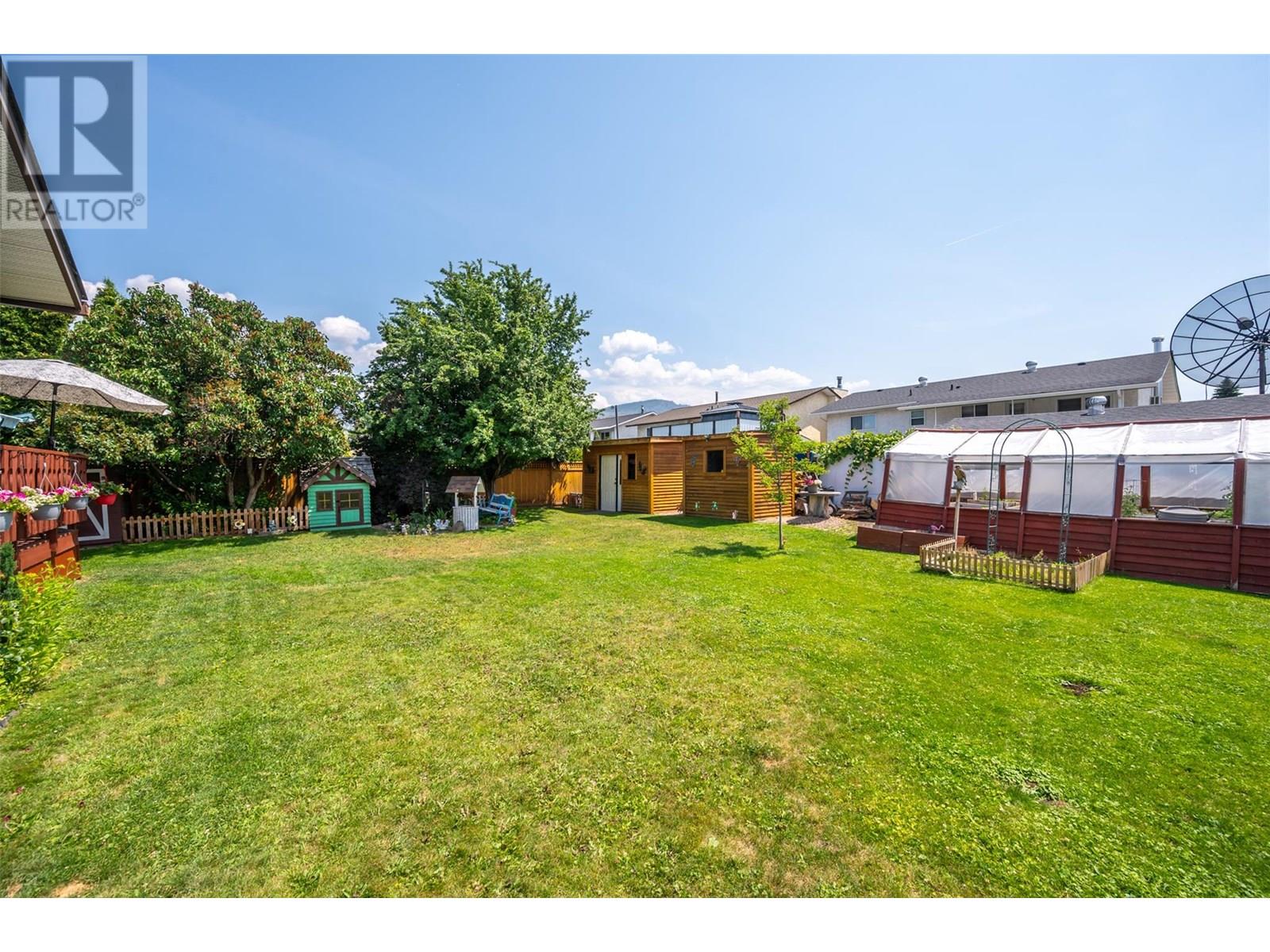 238 Huth Avenue, Penticton