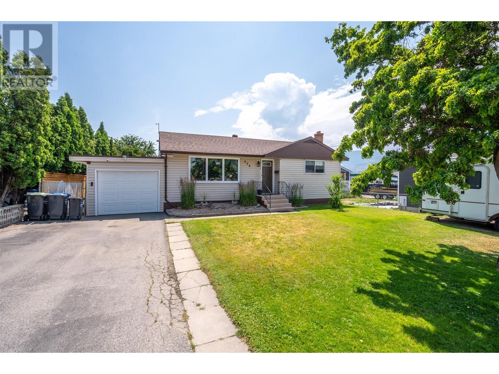 238 Huth Avenue, Penticton