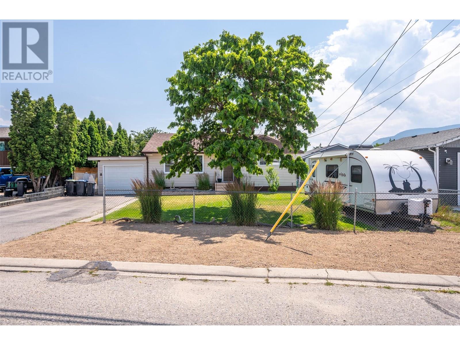 238 Huth Avenue, Penticton