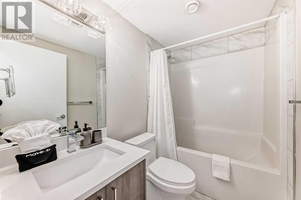 Multi-family House for Sale in   Avenue NE Crescent Heights Calgary 