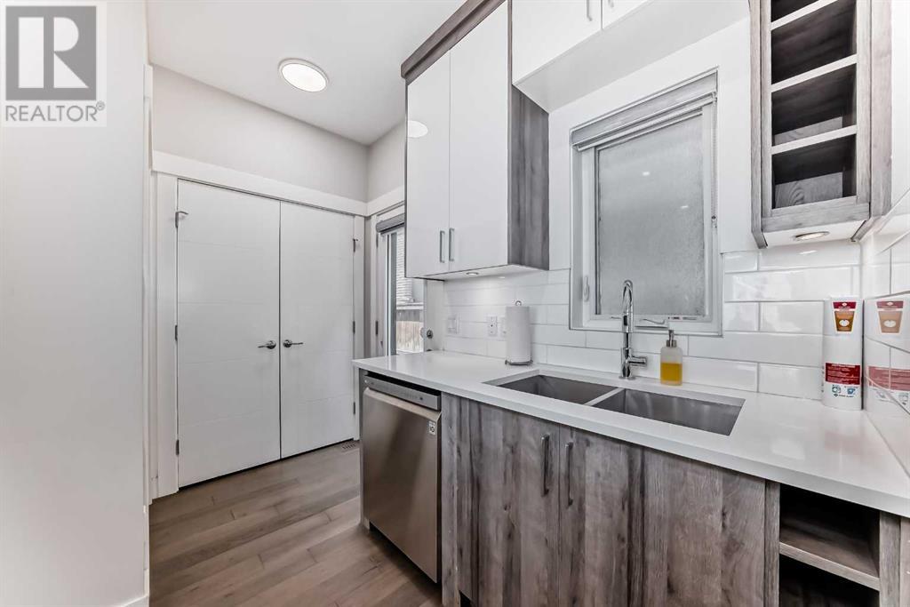 Multi-family House for Sale in   Avenue NE Crescent Heights Calgary 