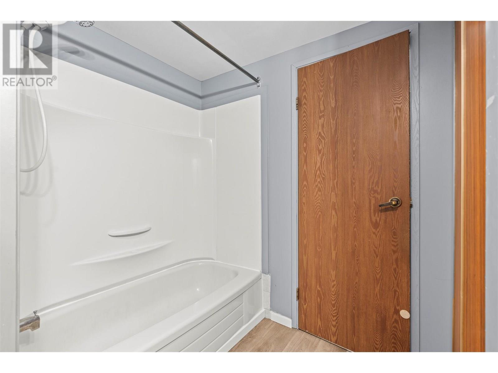 414 3901 32 Avenue, Vernon