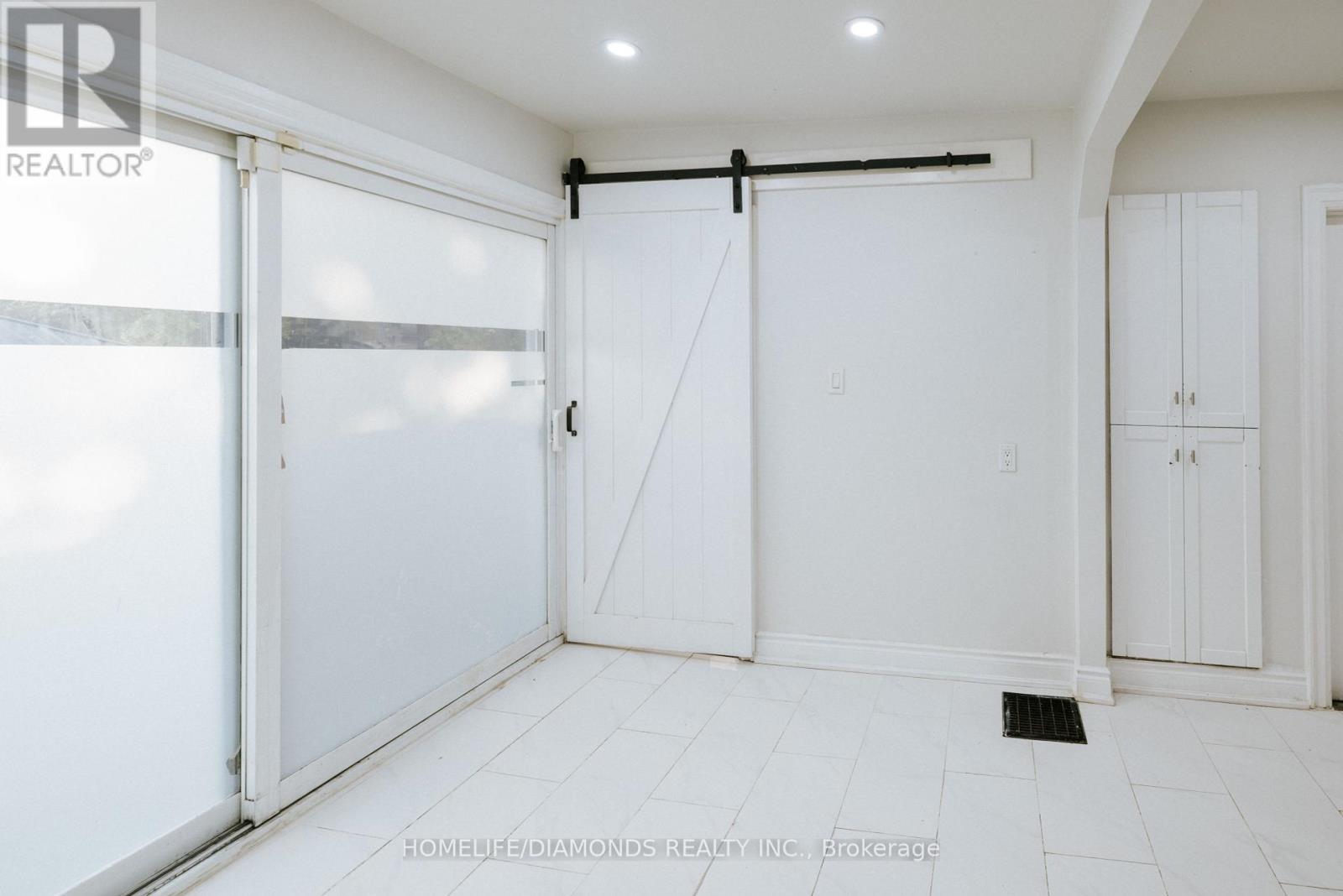 Photo 39 of 774 Garth Street, Hamilton ON