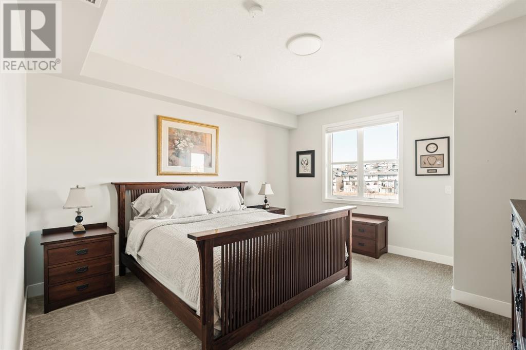 Single Family House for Sale in    Avenue SW Springbank Hill Calgary 