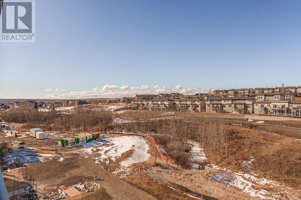 Single Family House for Sale in    Avenue SW Springbank Hill Calgary 