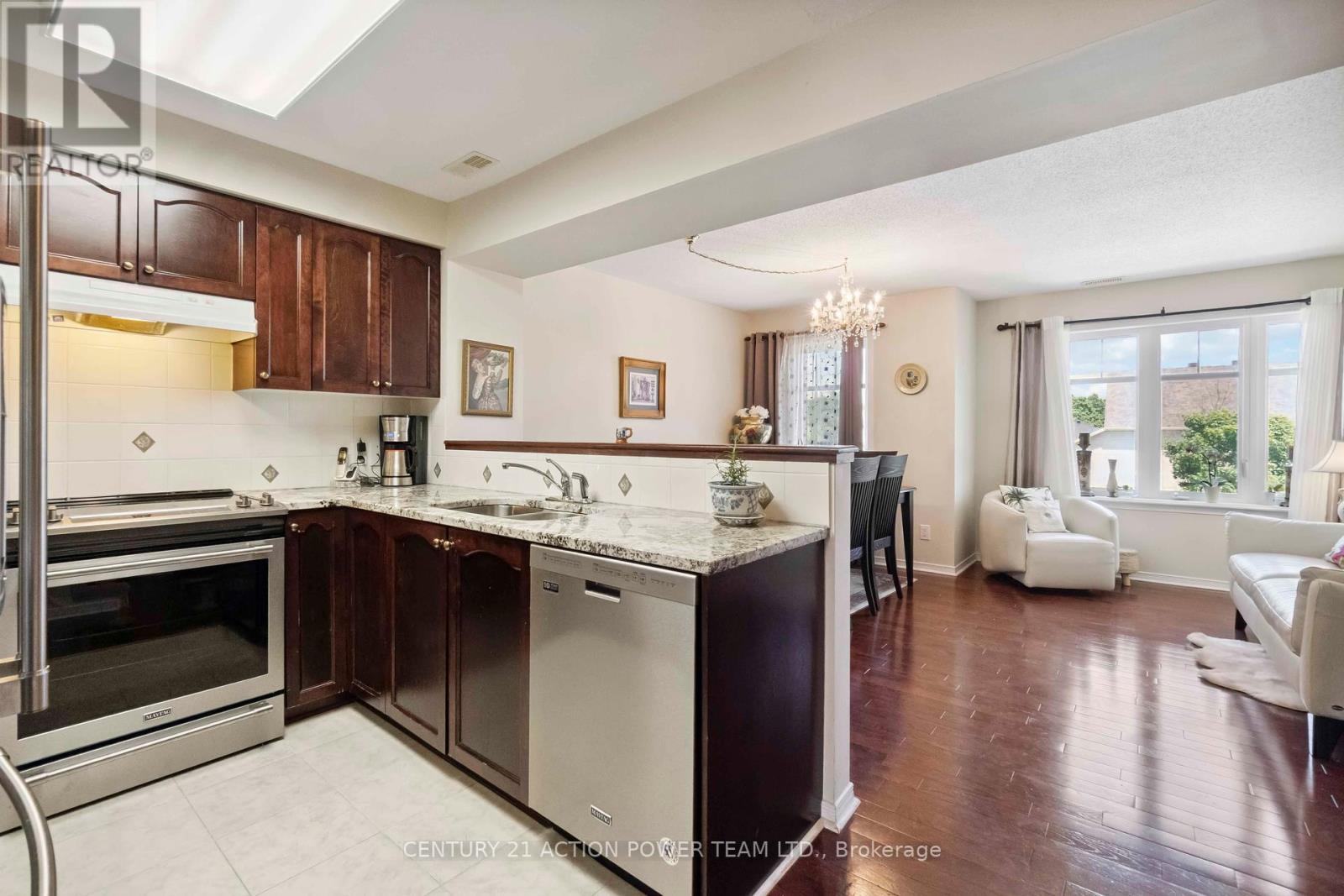 Photo 22 of 12 4037 Canyon Walk Drive, Ottawa ON