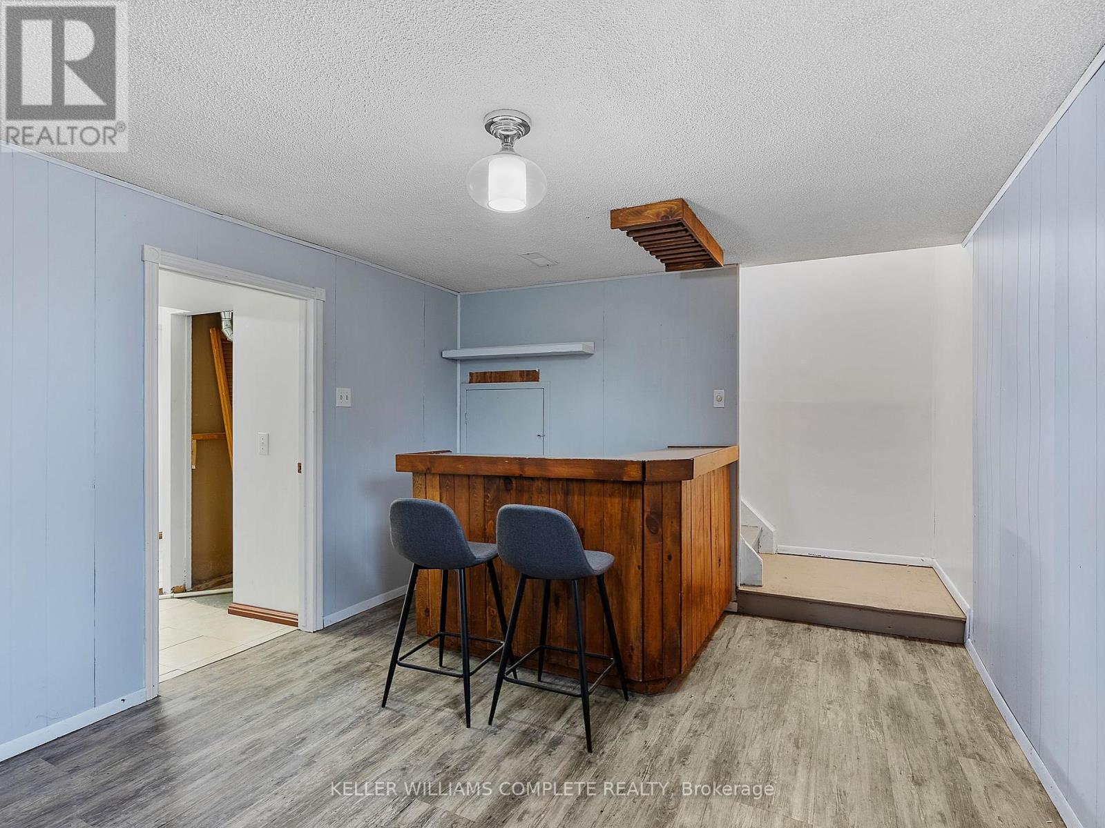 Photo 36 of 102 Dundee Drive, Haldimand ON