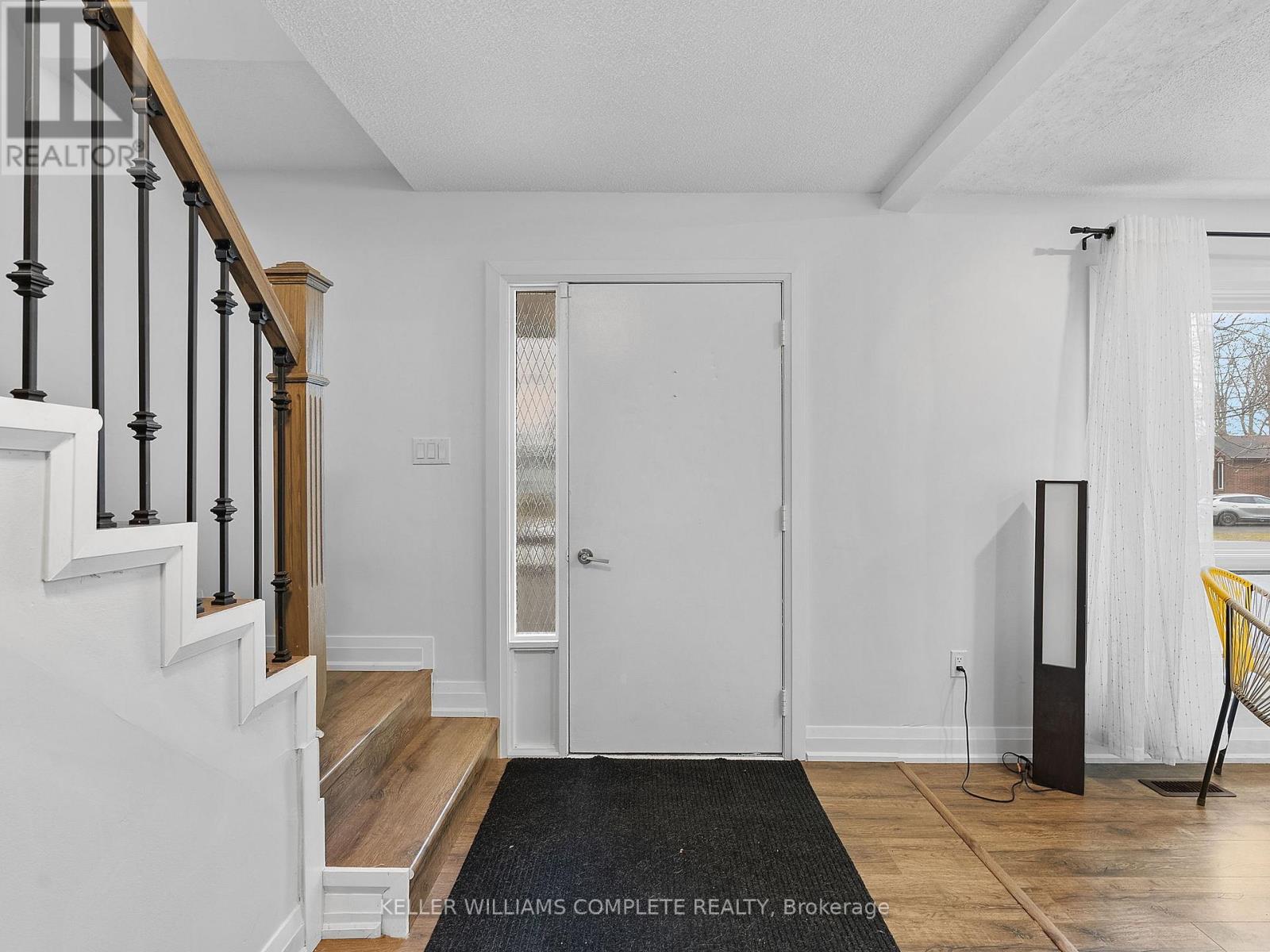 Photo 45 of 102 Dundee Drive, Haldimand ON