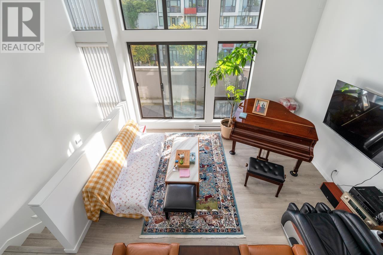 6 7911 ACKROYD ROAD, Richmond