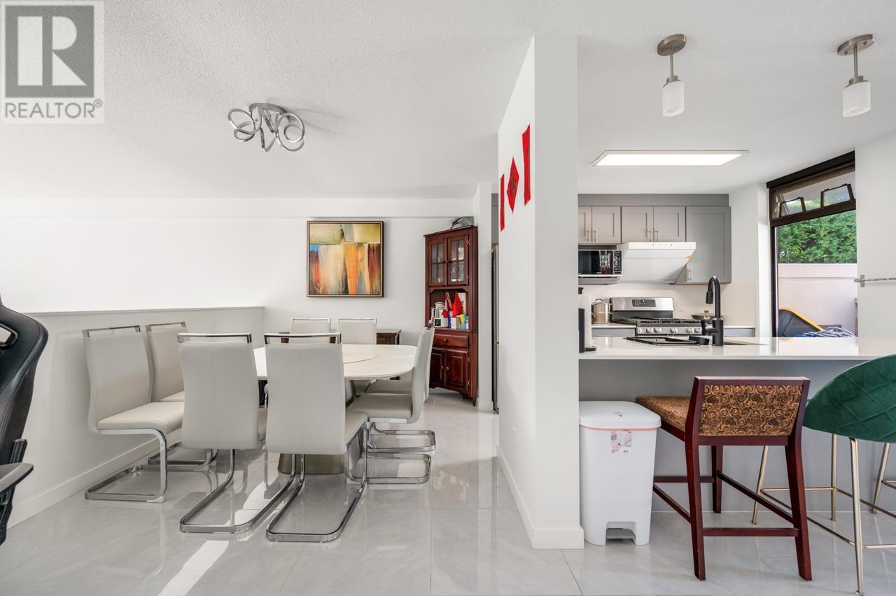 6 7911 ACKROYD ROAD, Richmond