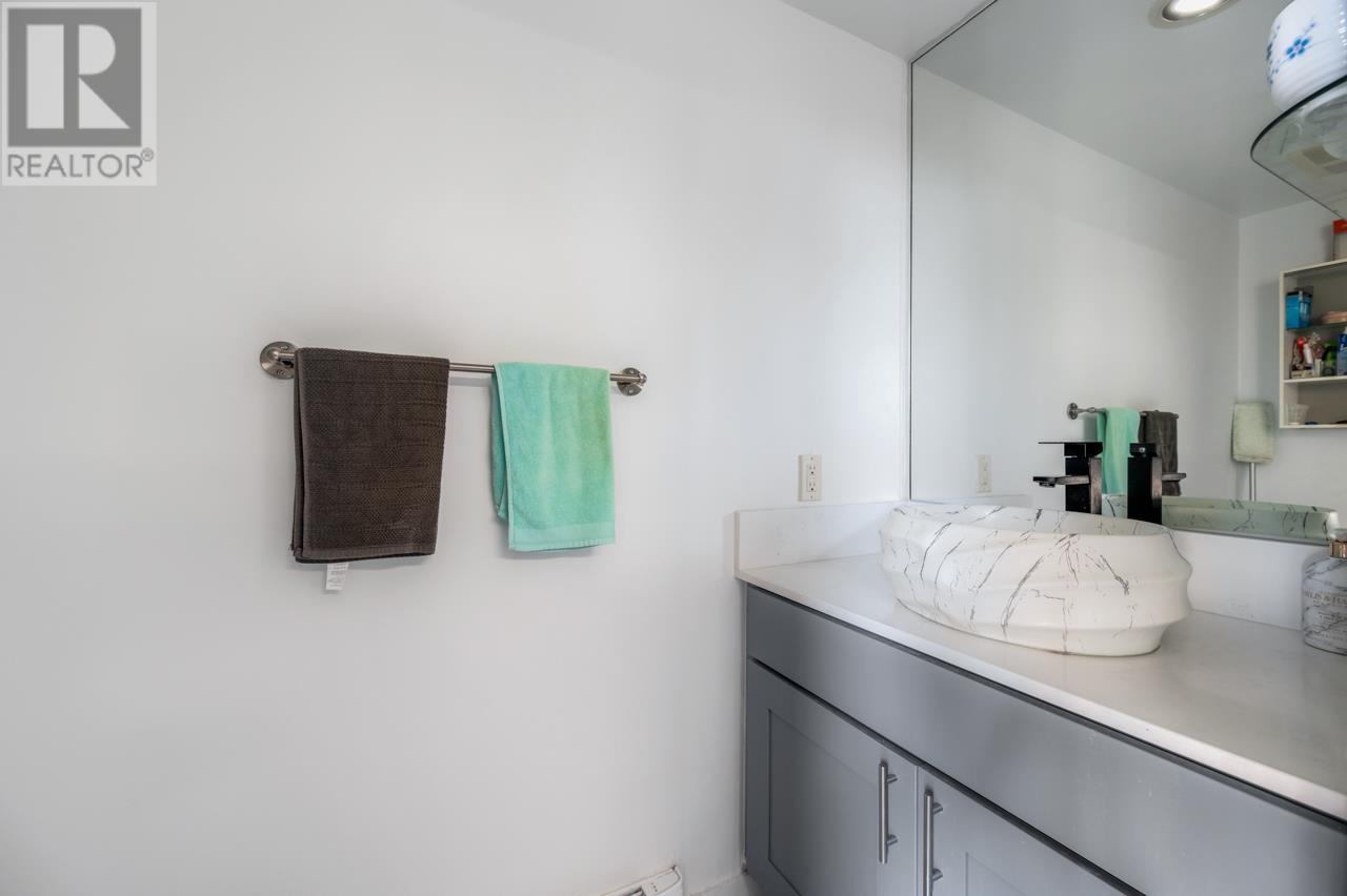 6 7911 ACKROYD ROAD, Richmond