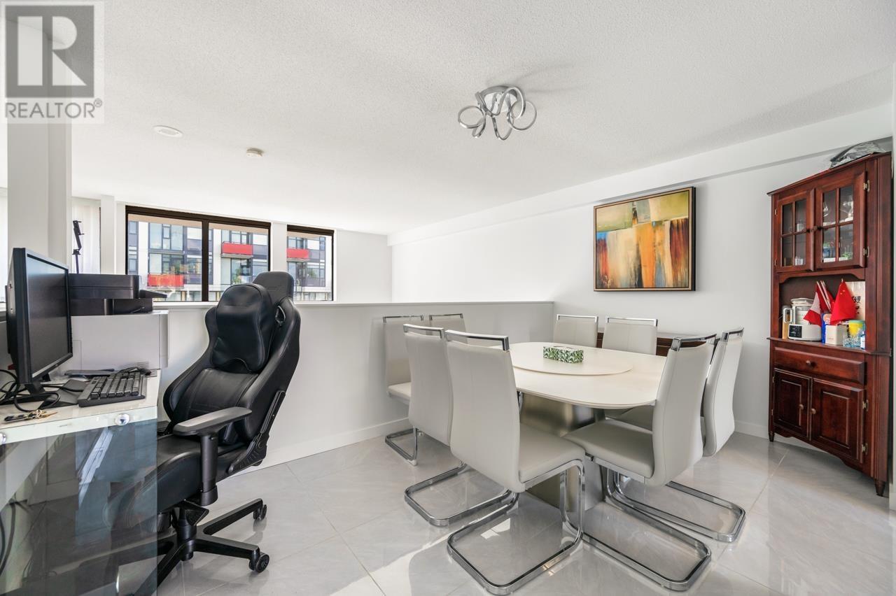 6 7911 ACKROYD ROAD, Richmond