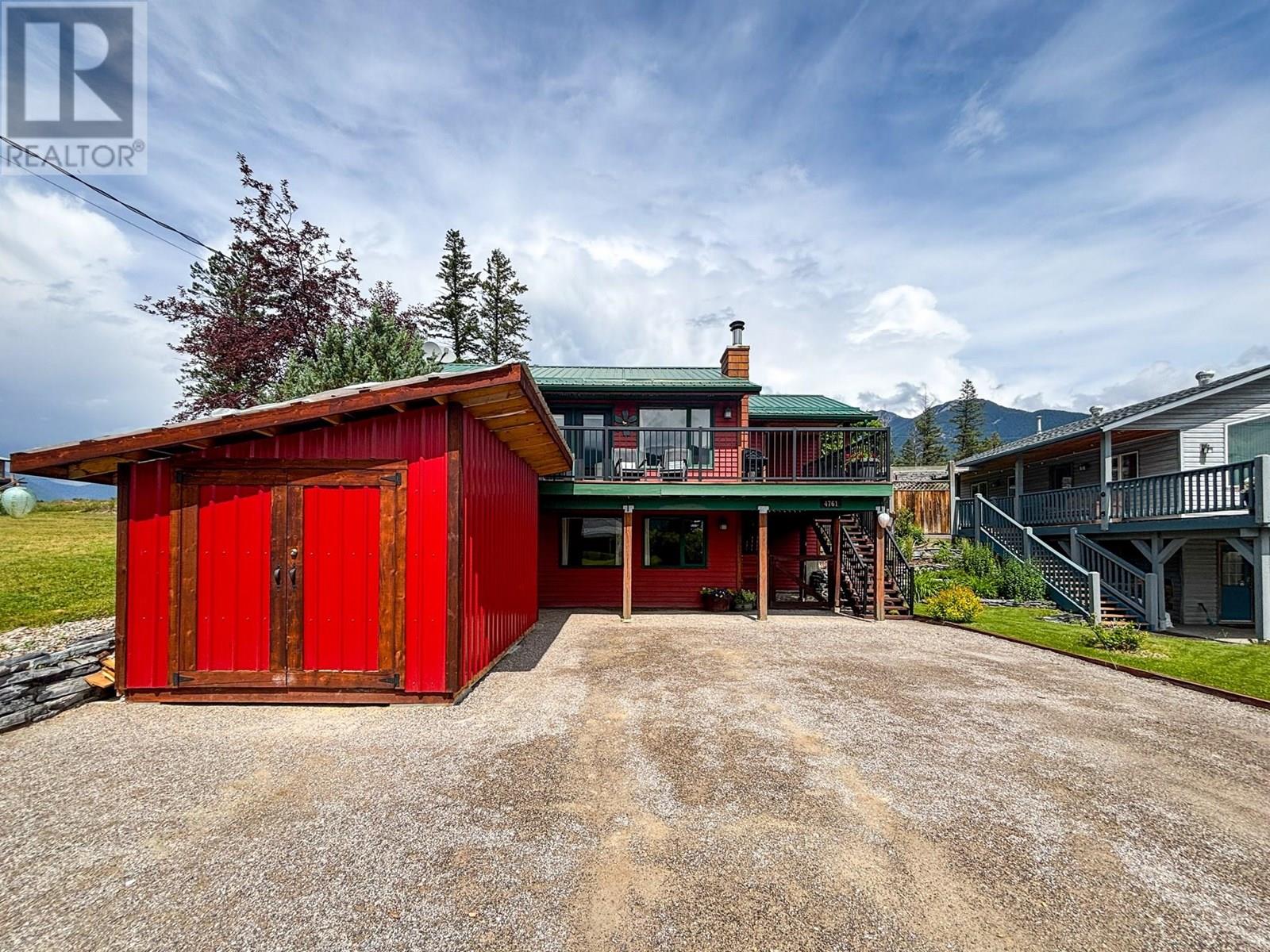 4761 CRESCENTWOOD Drive, Edgewater