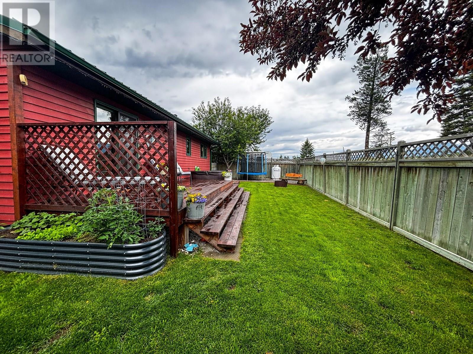 4761 CRESCENTWOOD Drive, Edgewater