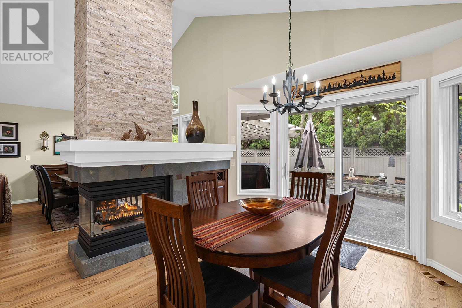 Photo 5 of 4182 Gallaghers Grove, Kelowna BC