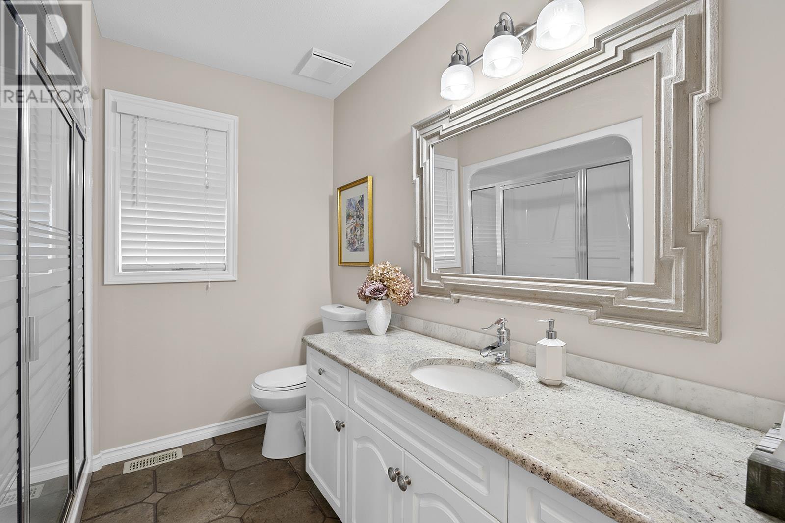 Photo 9 of 4182 Gallaghers Grove, Kelowna BC