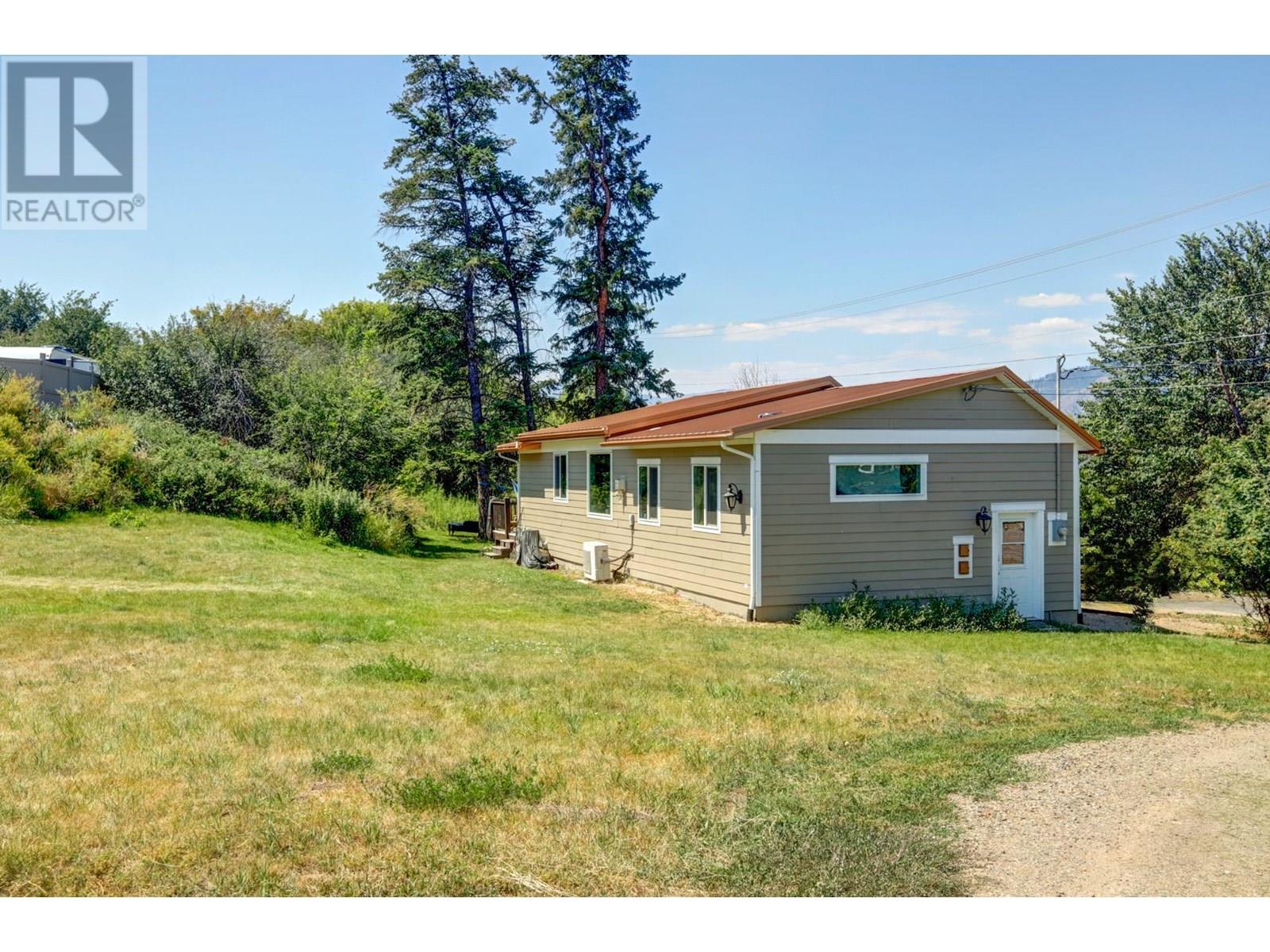 6226 Okanagan Avenue, Vernon