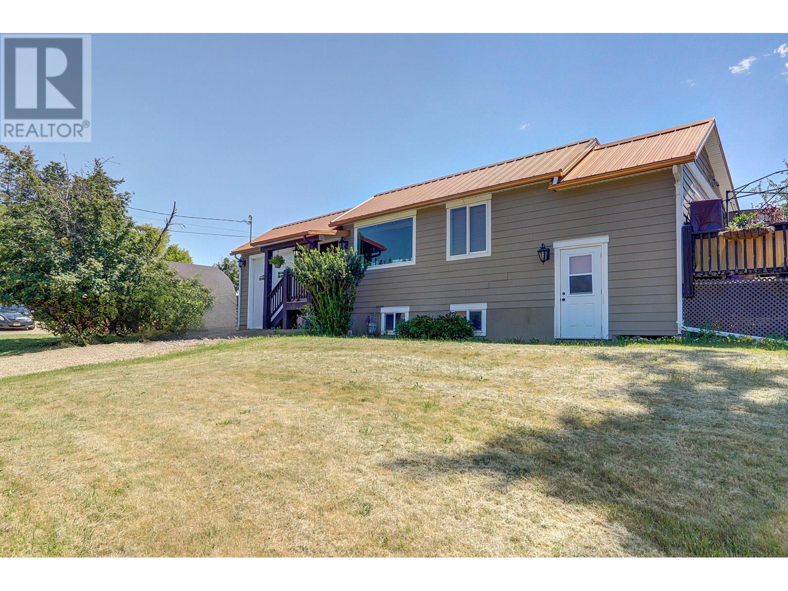 6226 Okanagan Avenue, Vernon