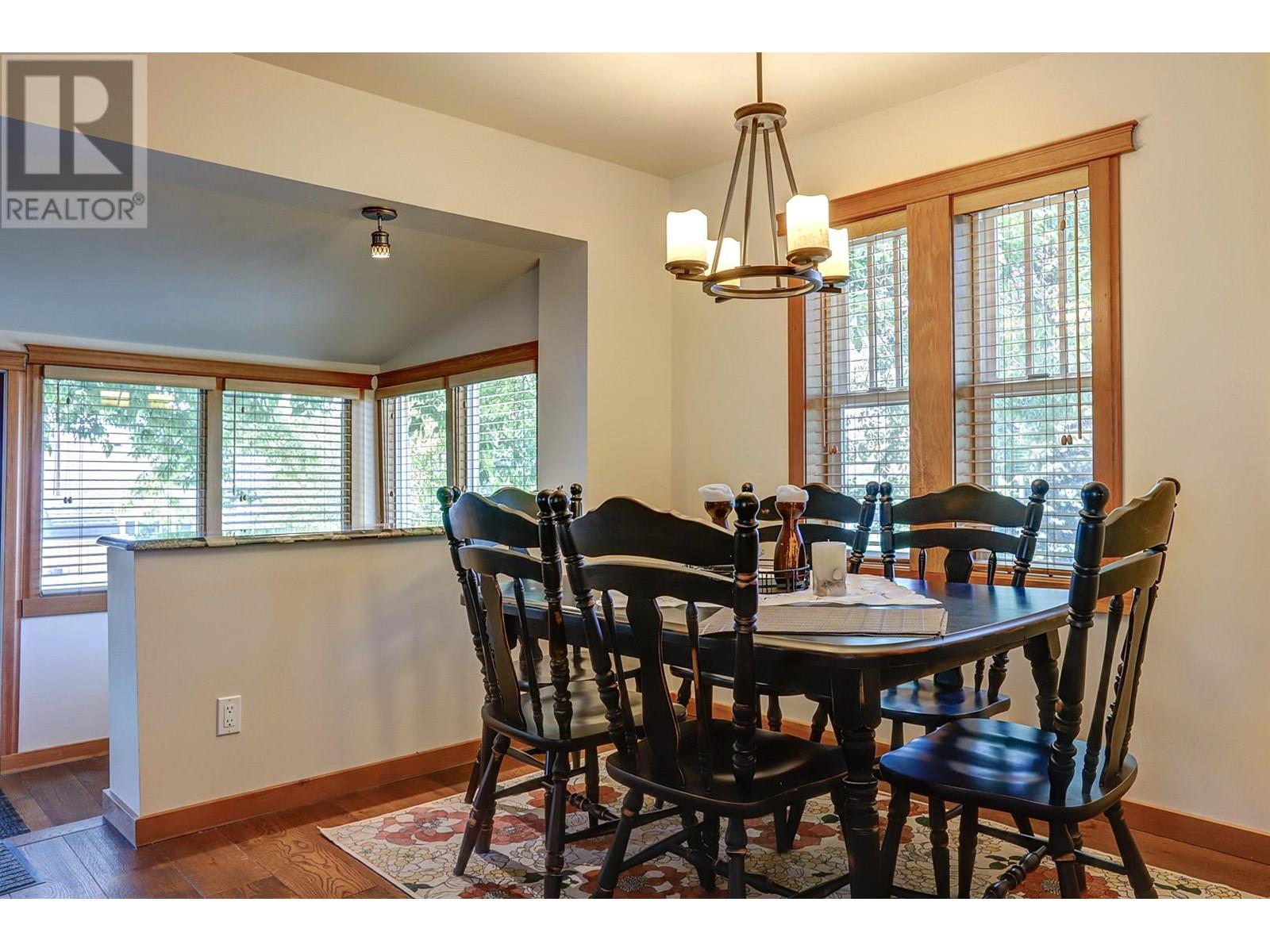 6226 Okanagan Avenue, Vernon