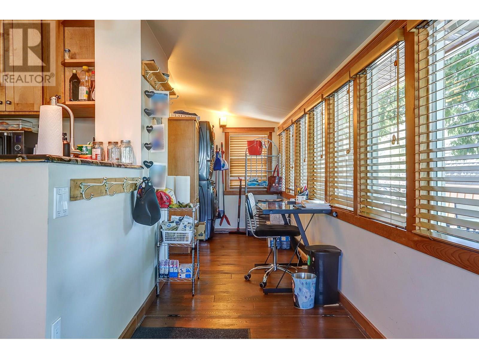 6226 Okanagan Avenue, Vernon