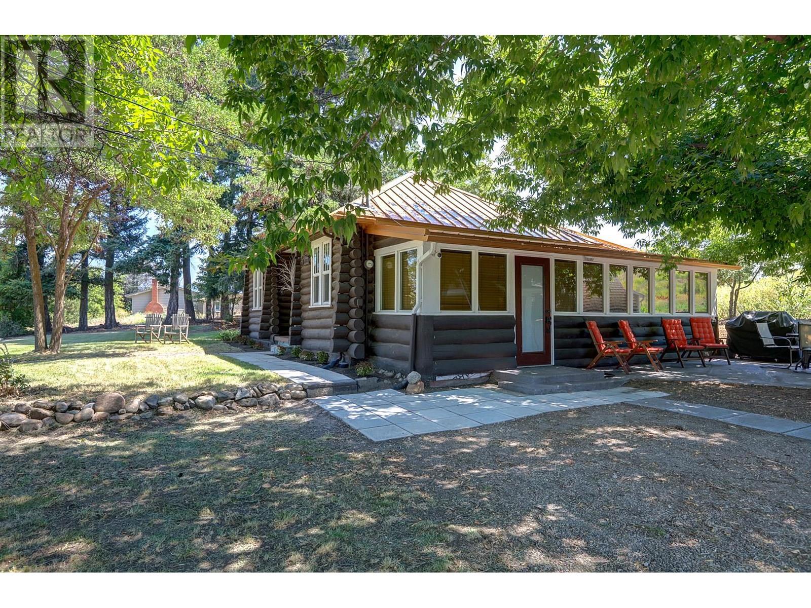 6226 Okanagan Avenue, Vernon